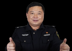 全國(guó)人大代表、黃山“守松人”