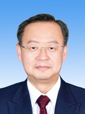 陳建文，男，漢族，1965年9月生，研究生學(xué)歷，中共黨員，現(xiàn)任人民日?qǐng)?bào)社總編輯。